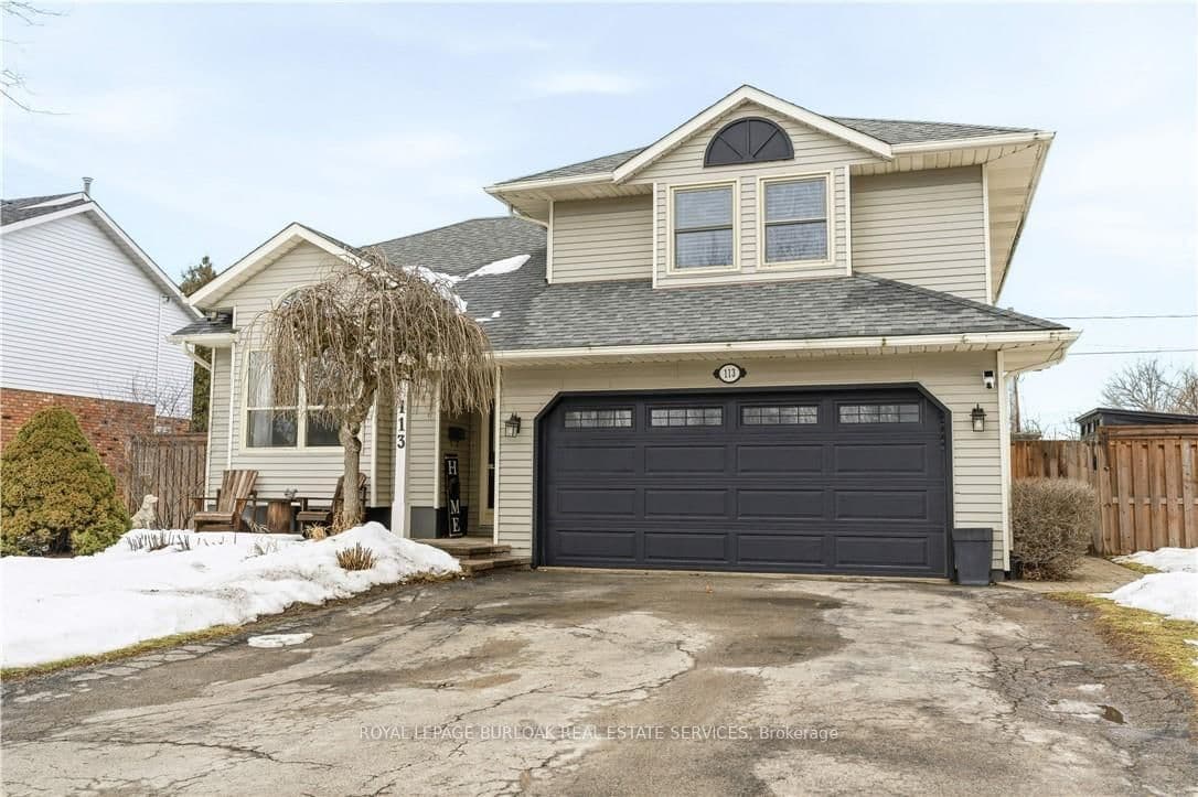 Detached at 113 Edward Court, West Lincoln, ON - Photo 1 - RE/MAX Garden City Realty