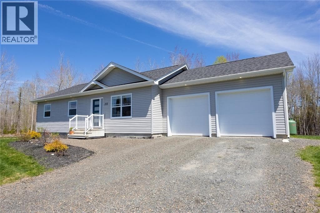 Single Family at , Lincoln, New Brunswick - Photo 1 - RE/MAX Garden City Realty