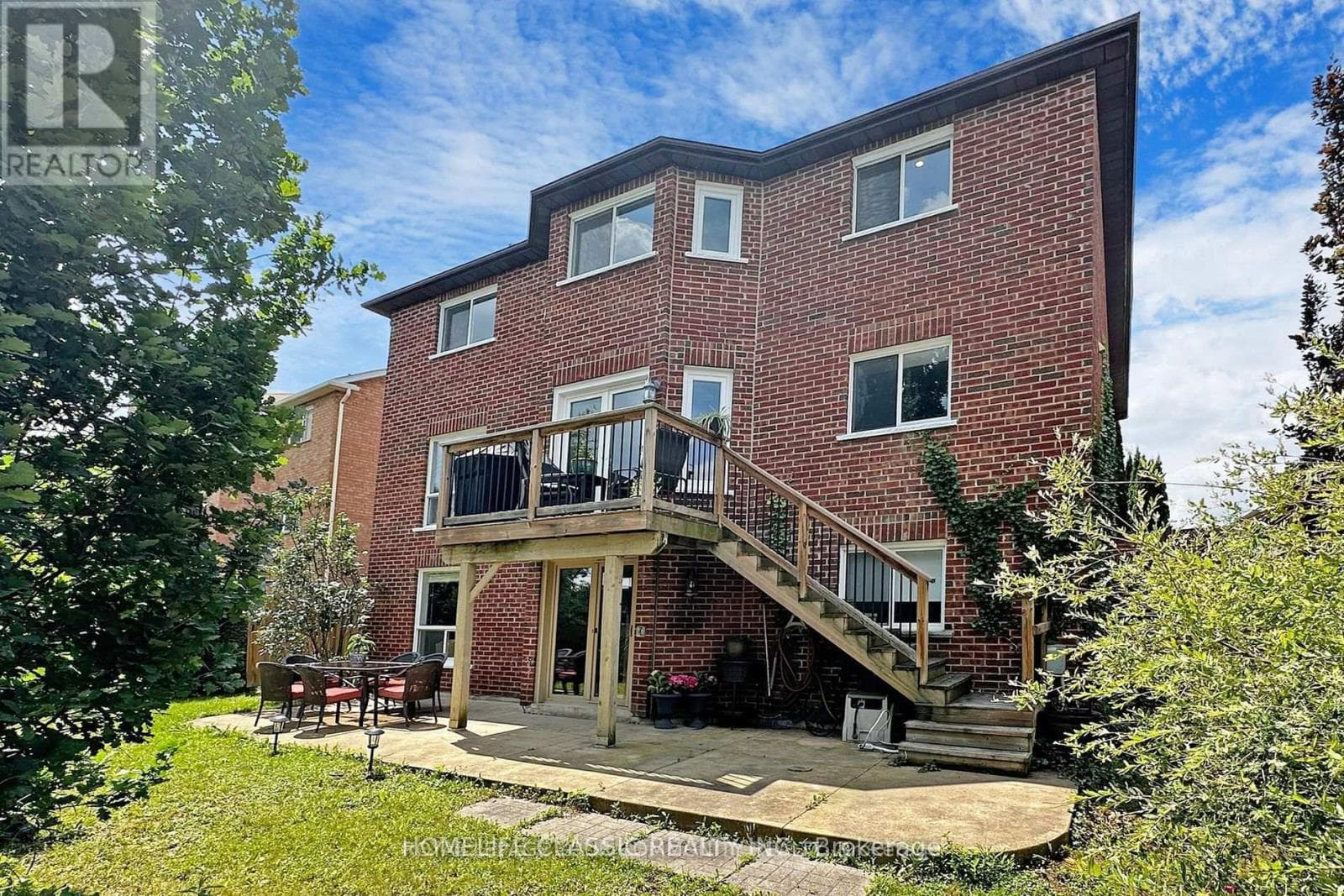 Single Family at 267 Savage Road, Newmarket (Armitage), Ontario - Photo 1 - RE/MAX Garden City Realty