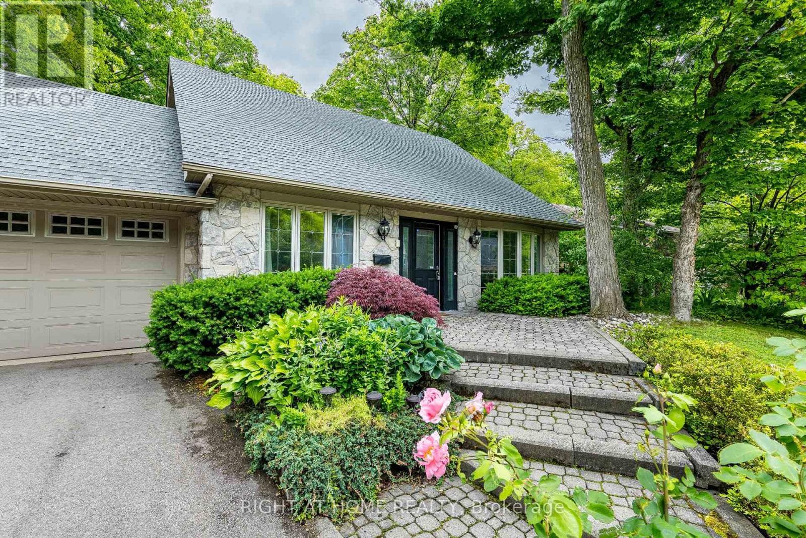 1941 Four Seasons Drive