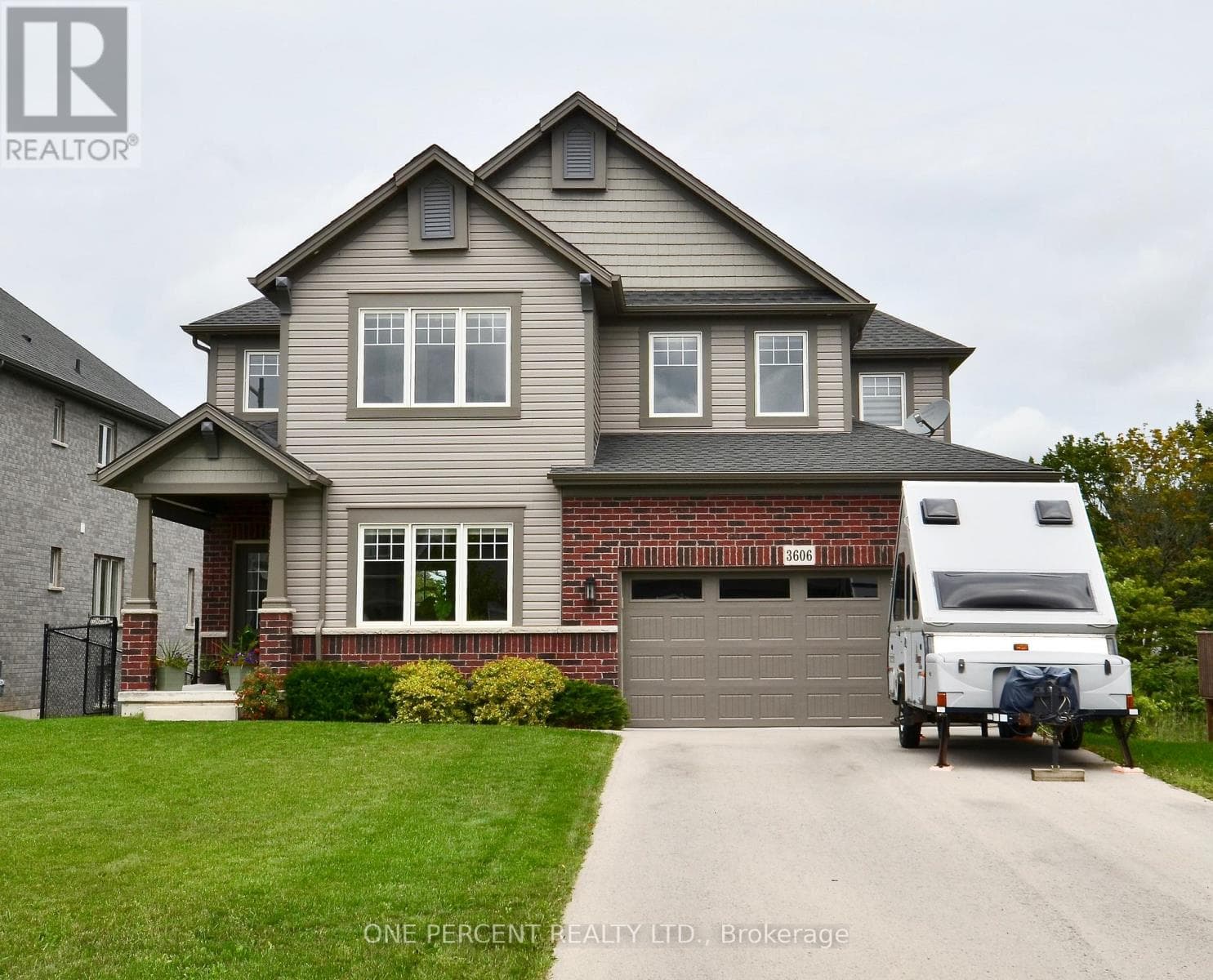 3606 Carolinia Court
