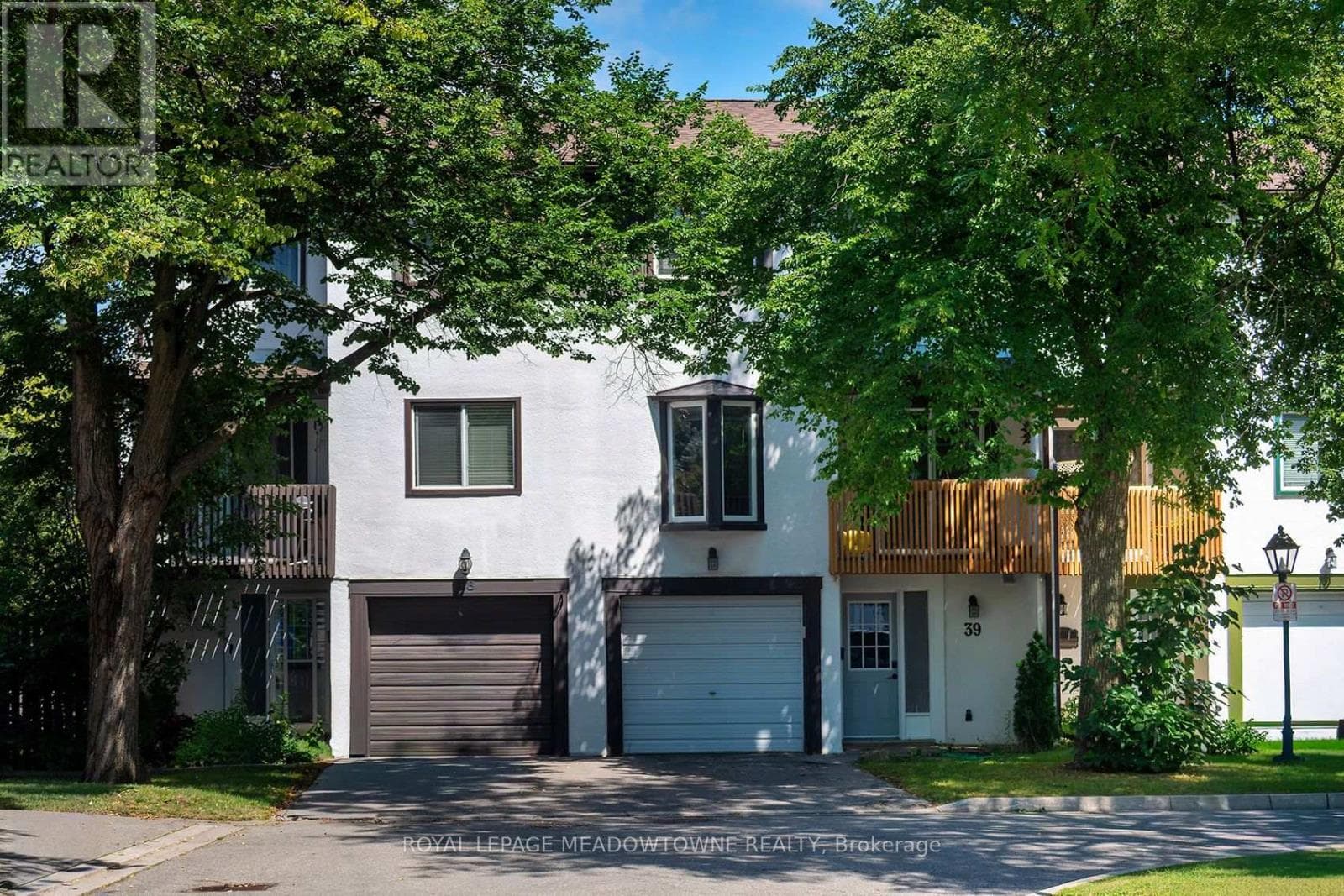Single Family at 39- 2651 Aquitaine Avenue, Mississauga (Meadowvale), Ontario - Photo 1 - RE/MAX Garden City Realty