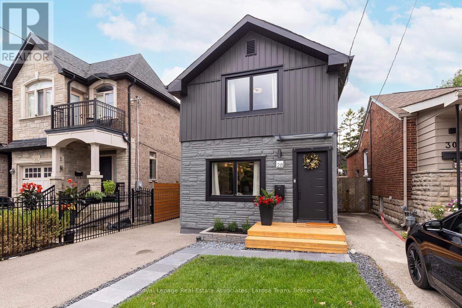 28 Thirtieth Street