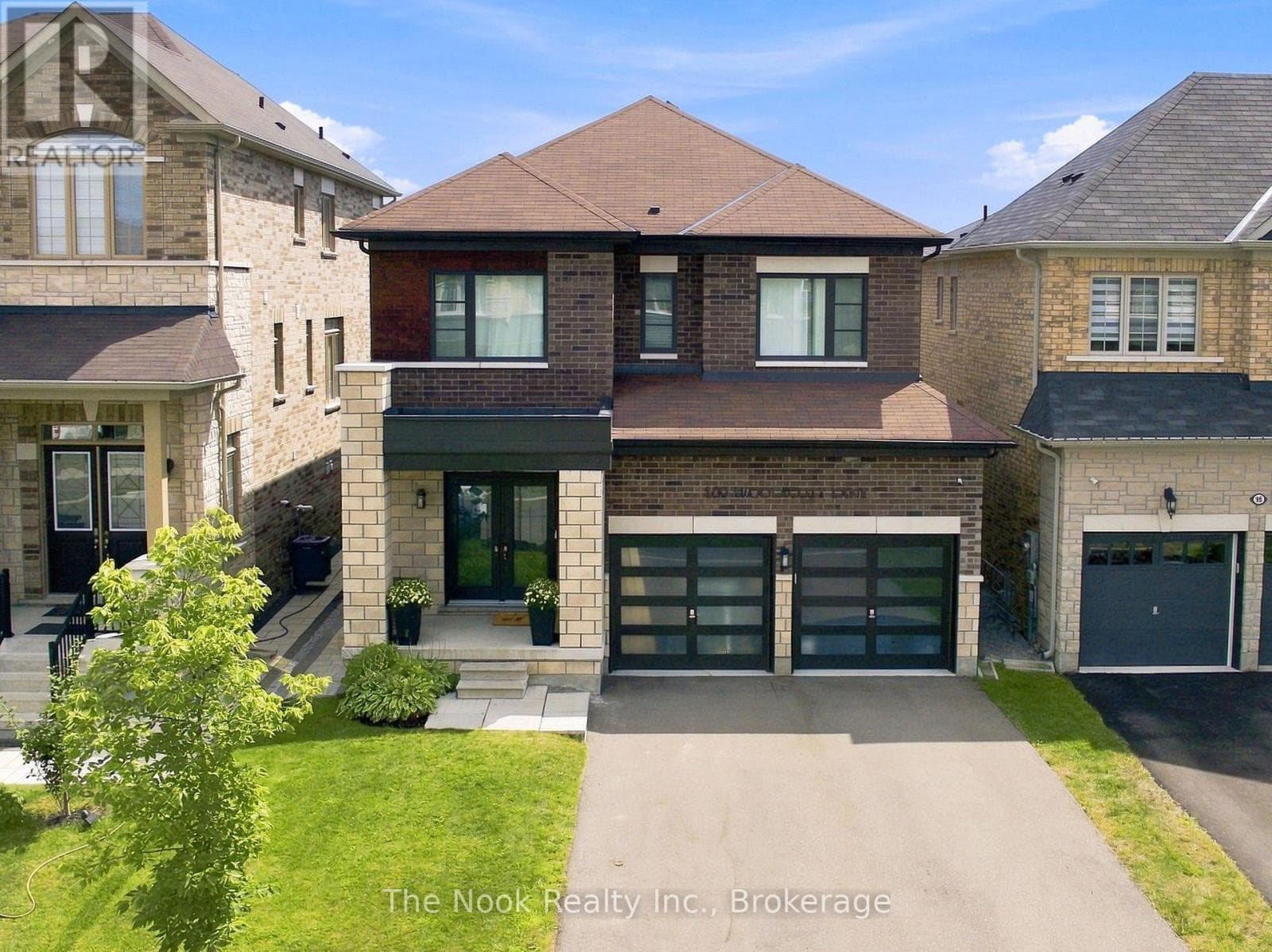 100 Woolacott Lane