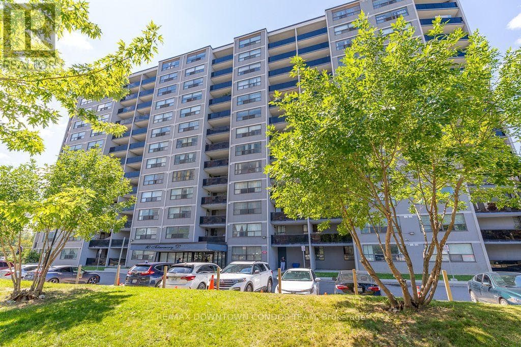 1004- 10 Tobermory Drive
