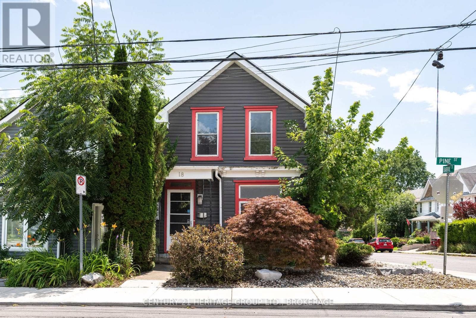 18 Pine Street