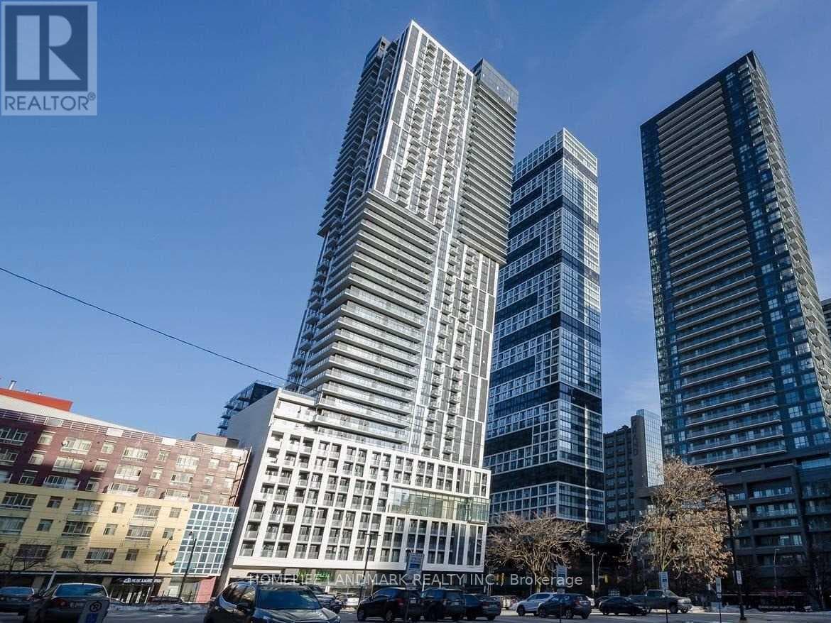 734- 251 Jarvis Street