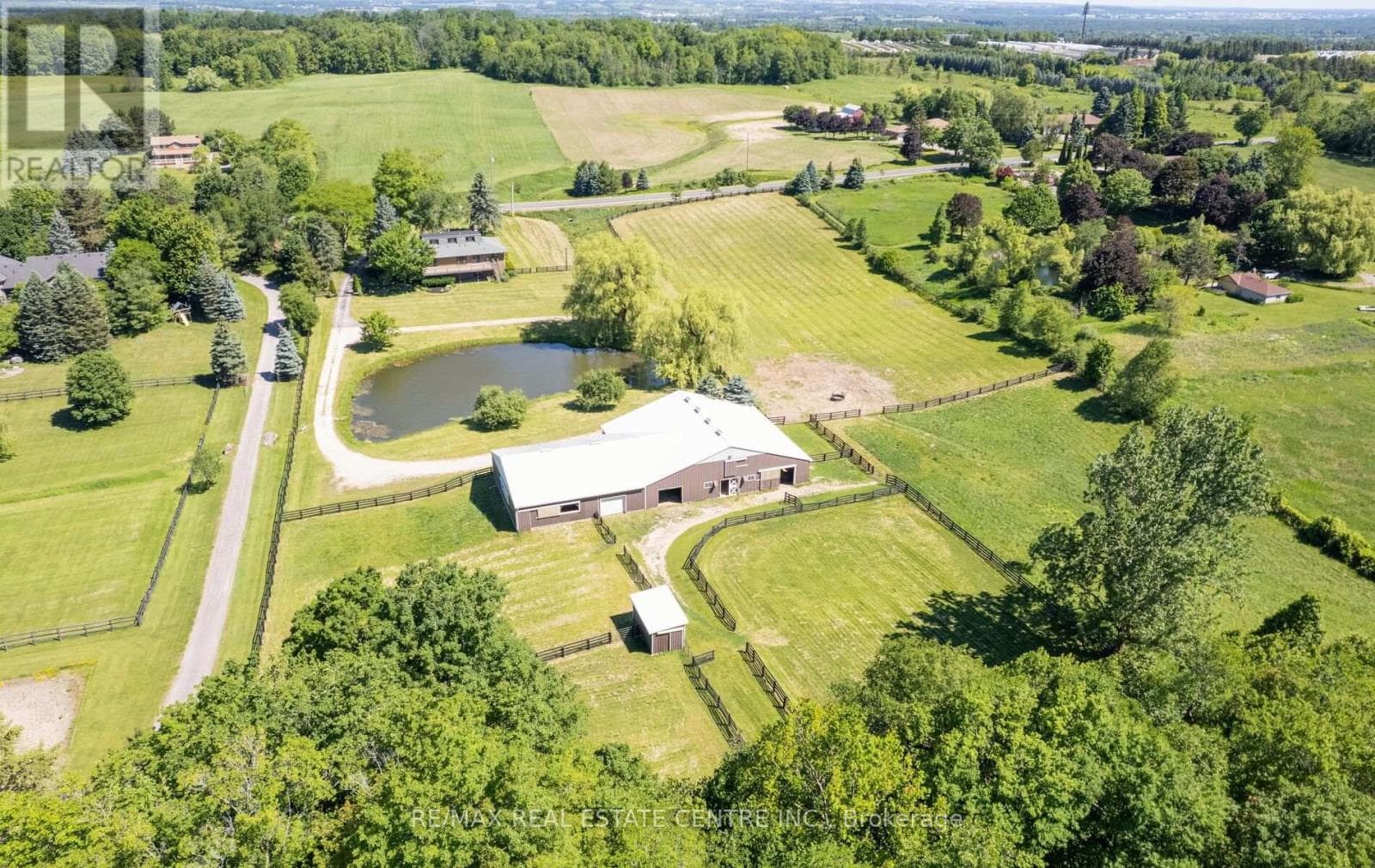 6375 17th Sideroad
