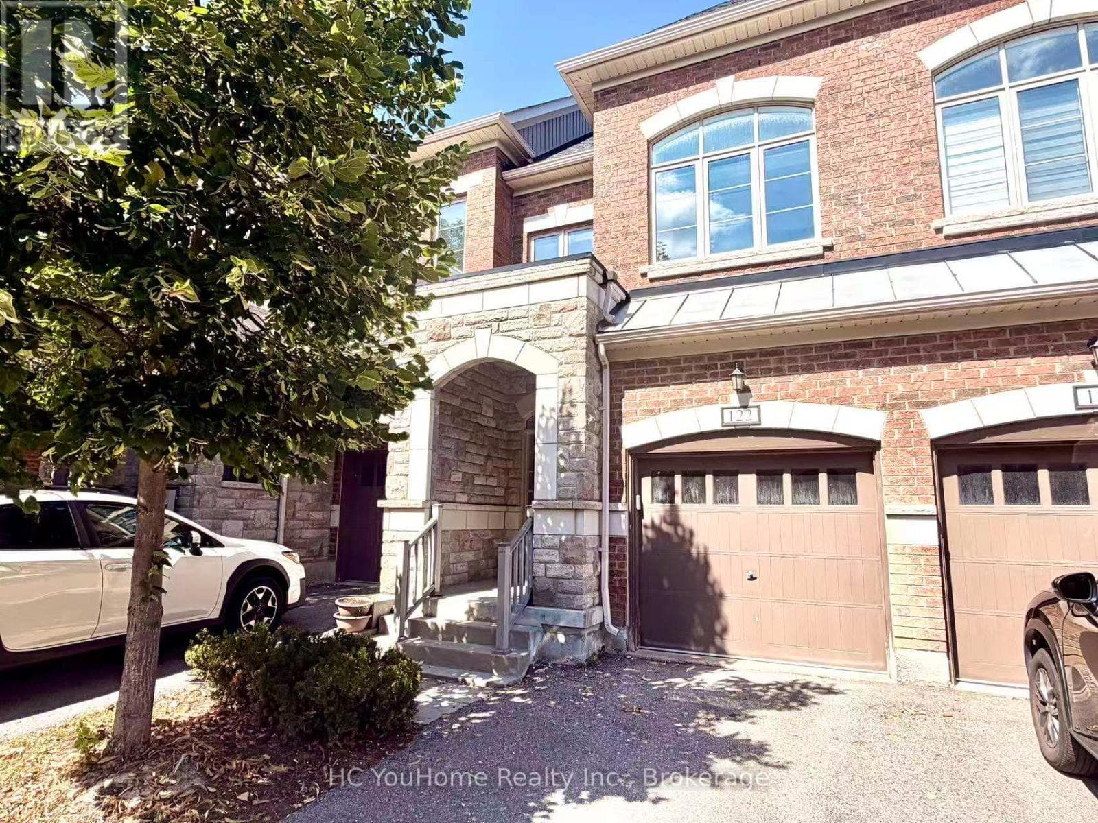 122- 1331 Major Mackenzie Drive