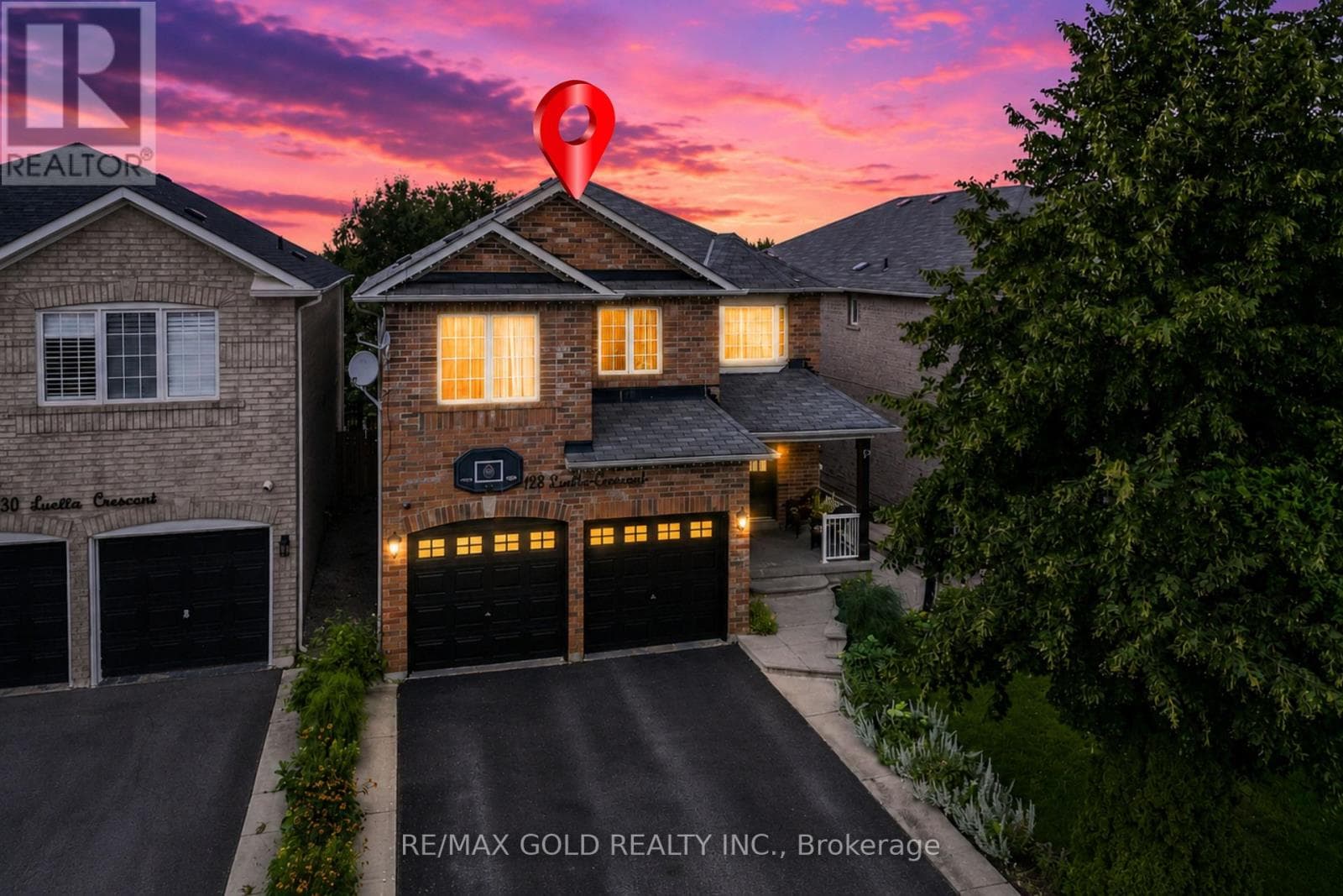 128 Luella Crescent