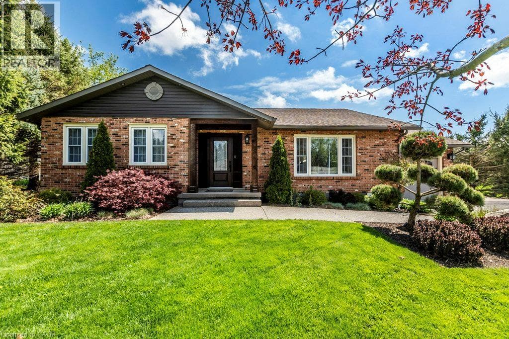 Single Family at 1191 SUNSET Drive, Pelham, Ontario - Photo 1 - RE/MAX Garden City Realty