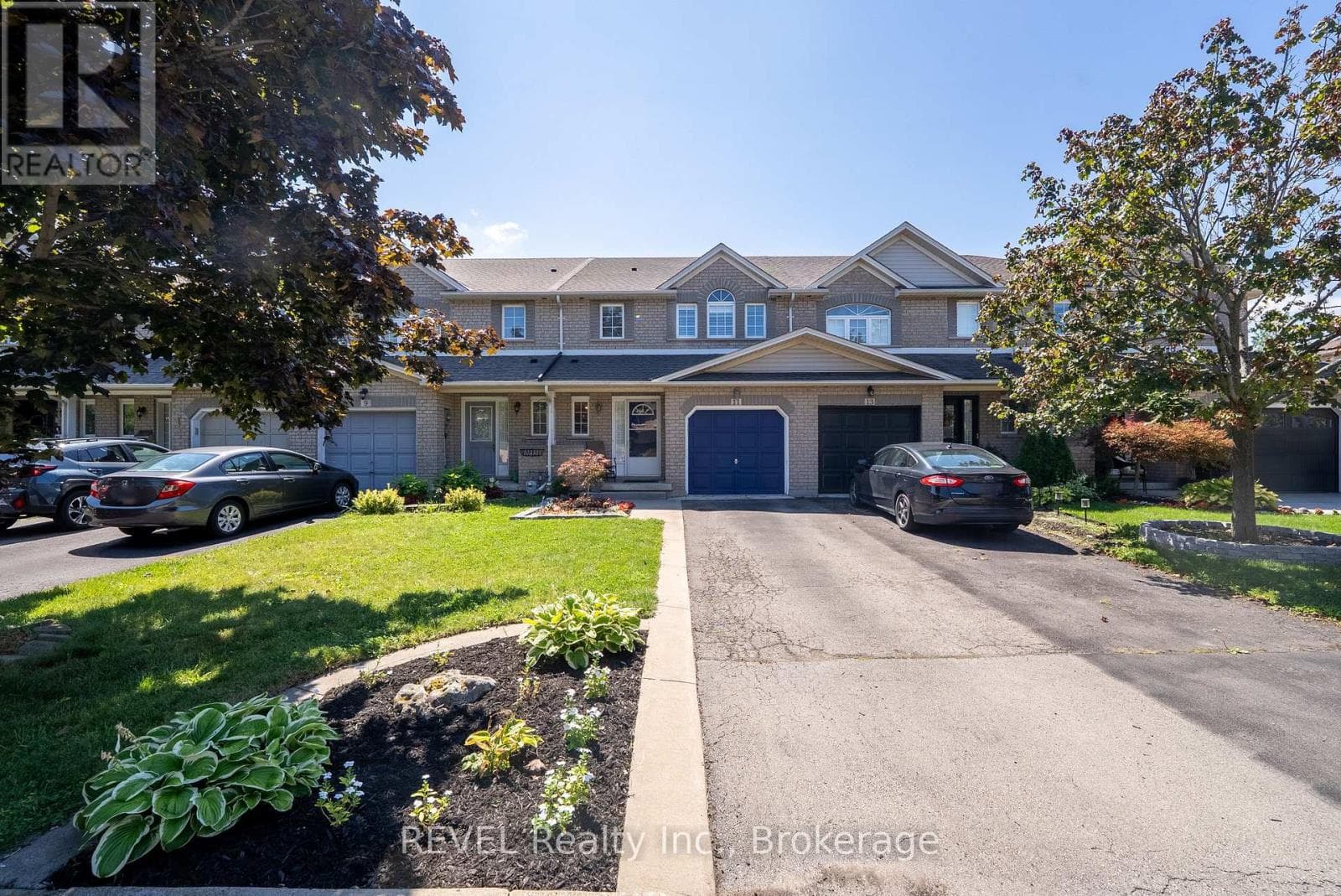 11 Elderberry Avenue