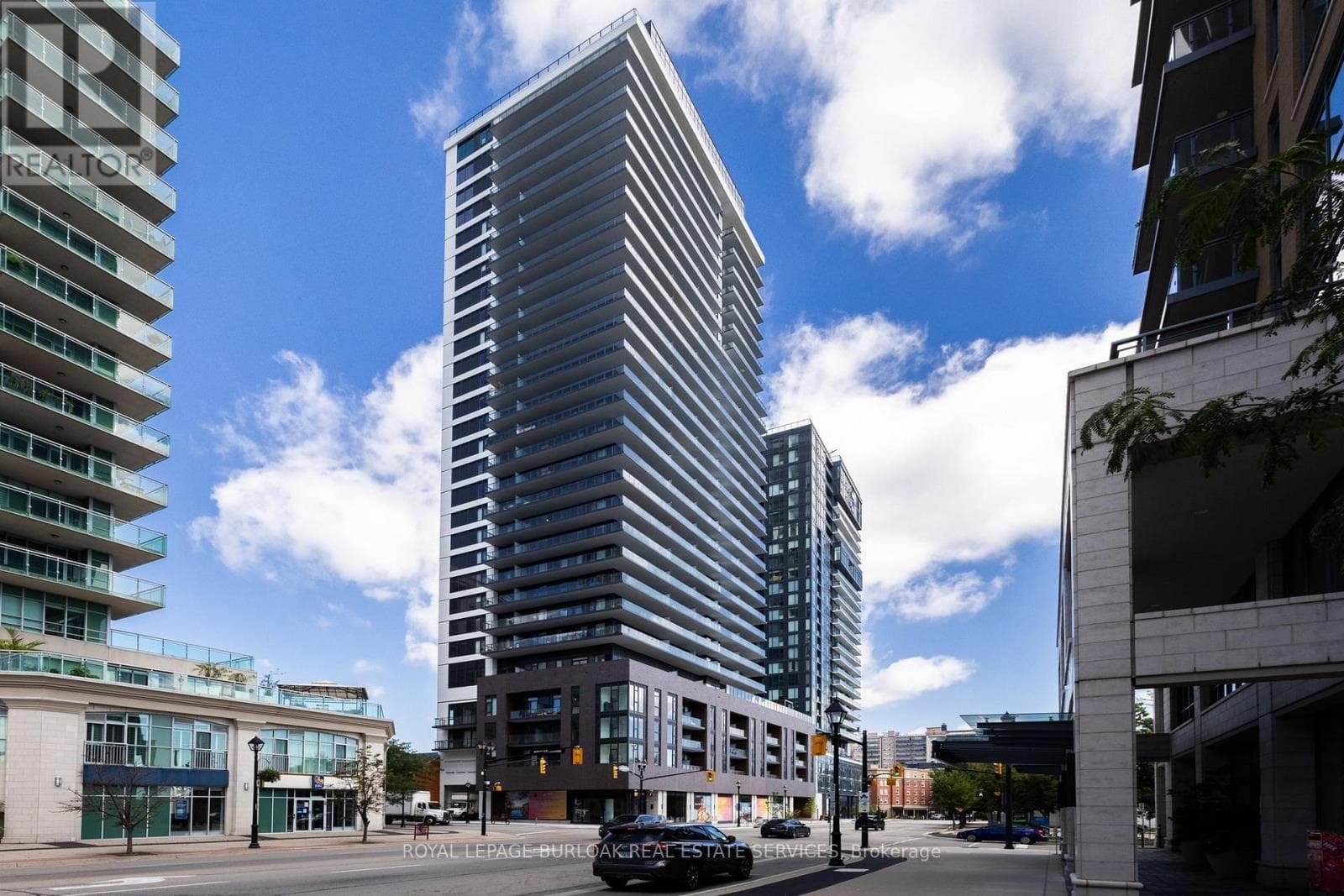 2110- 2075 Lakeshore Road