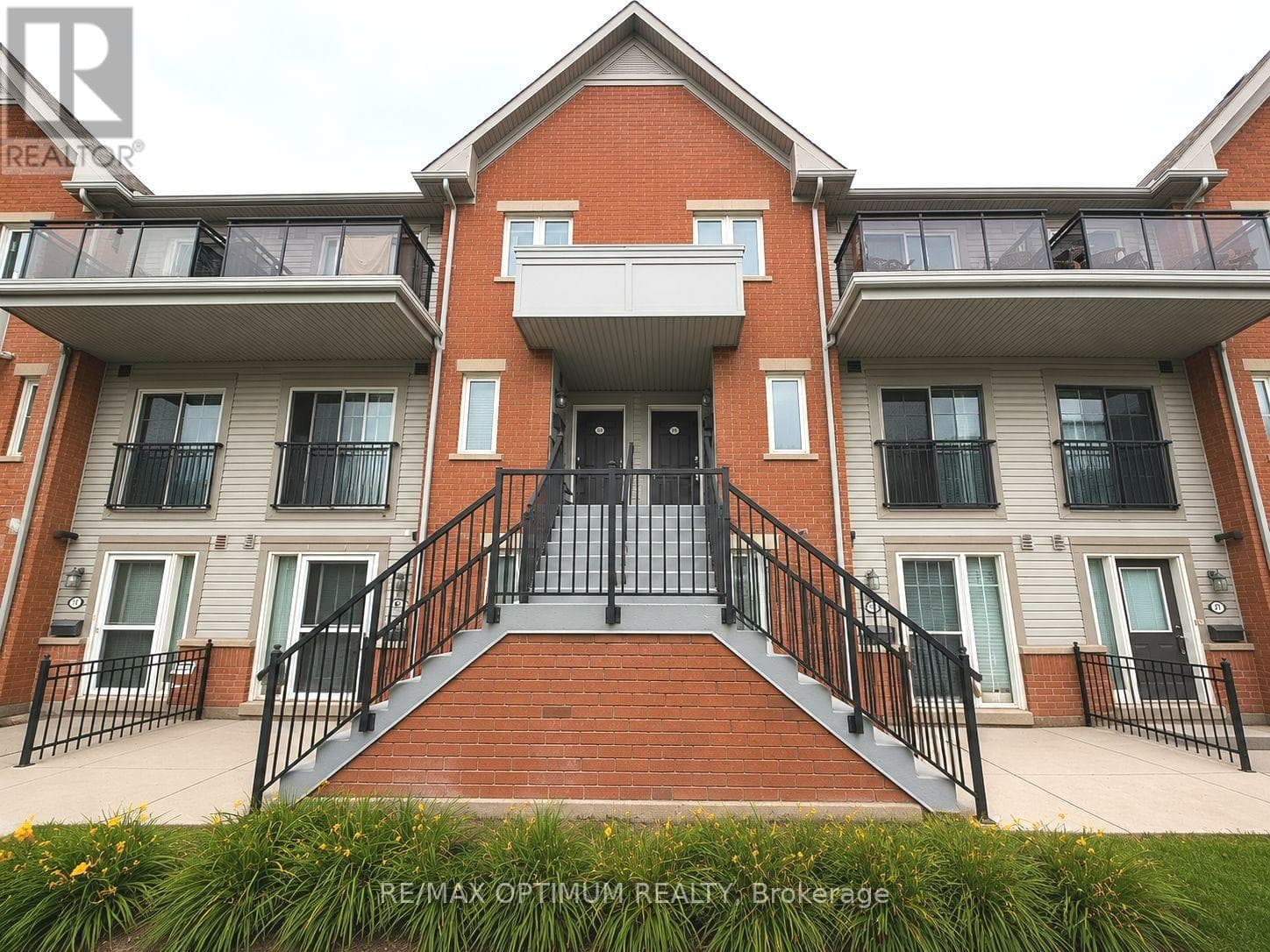 17- 4620 Guildwood Way