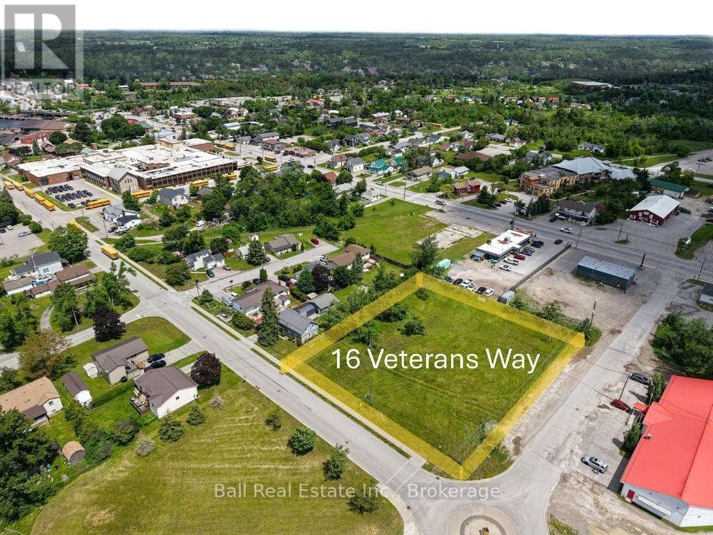 16 Veterans Way