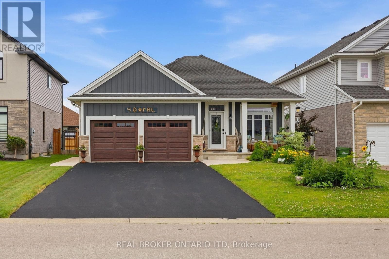 4 Doral Court