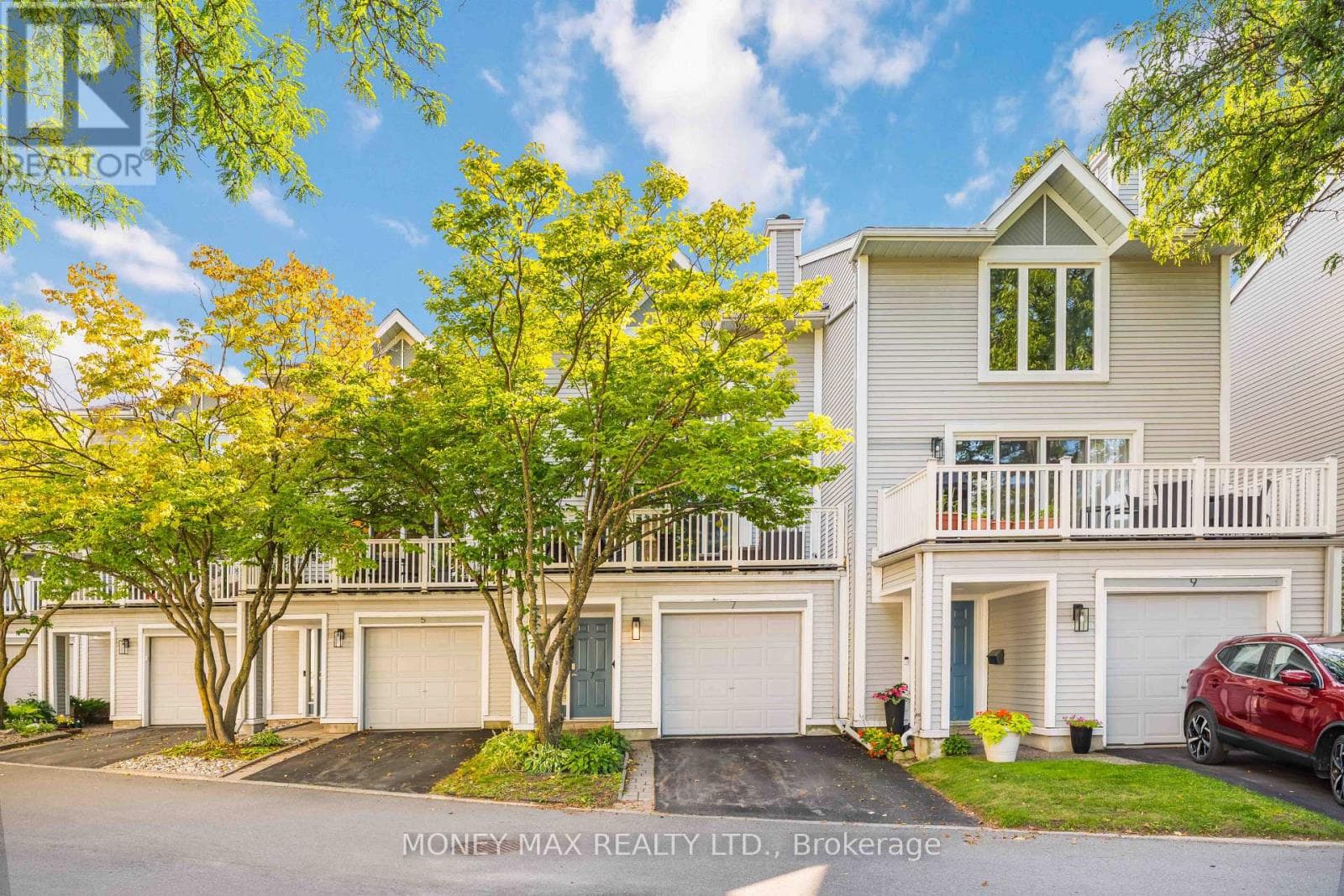 4- 7 Forsyth Lane