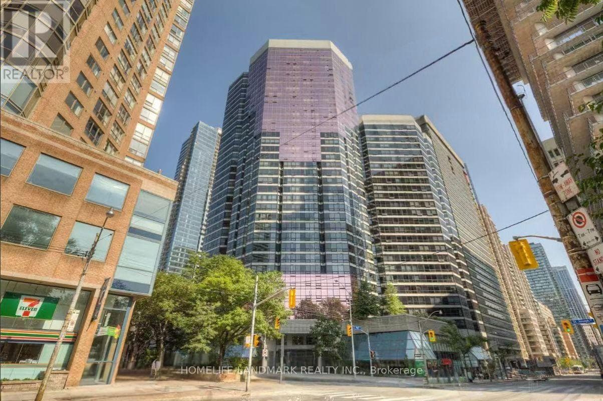 511- 1001 Bay Street