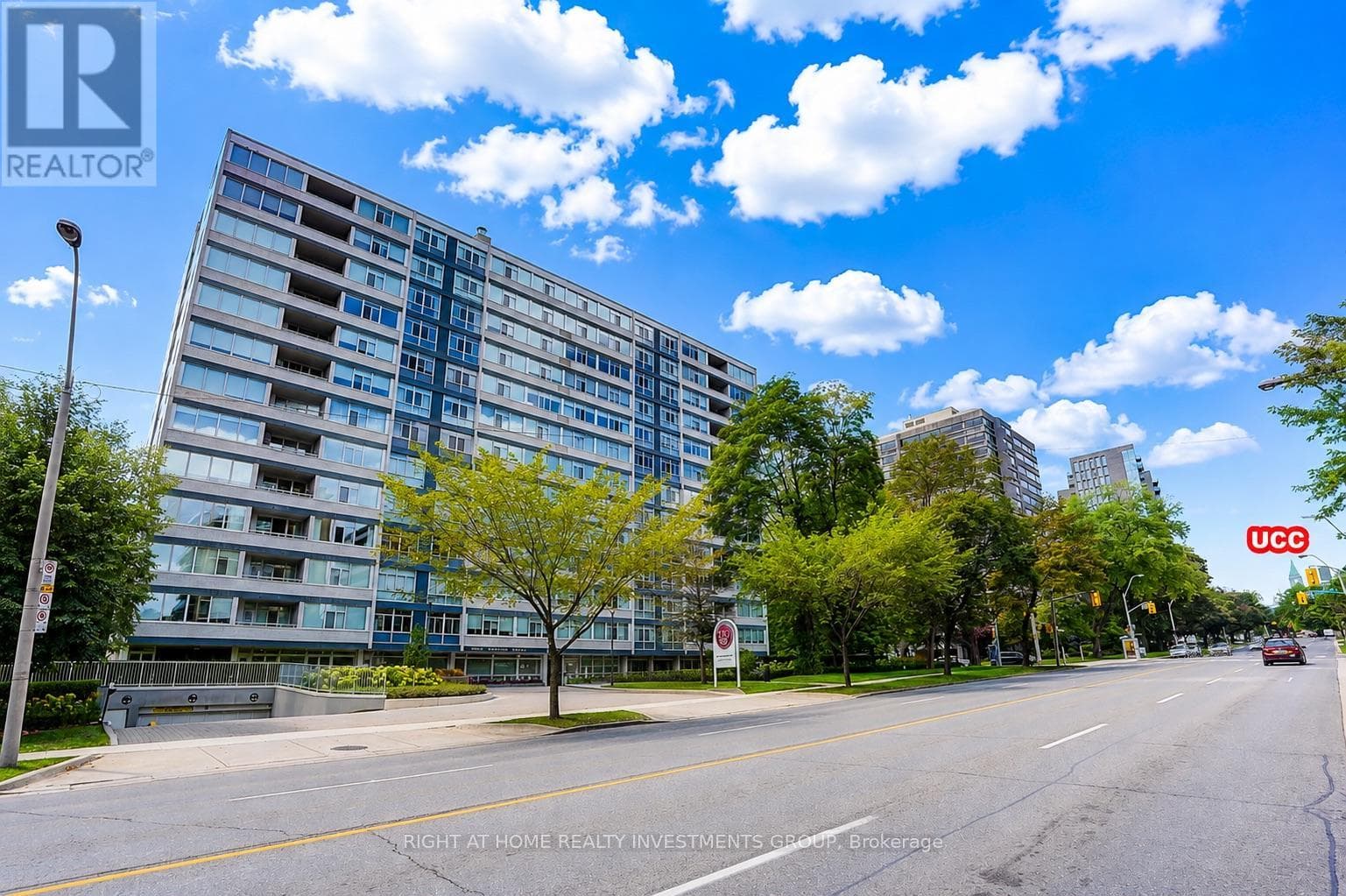 102- 500 Avenue Road