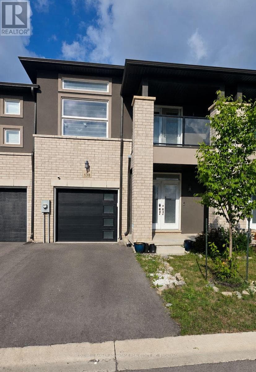138 Renfrew Trail