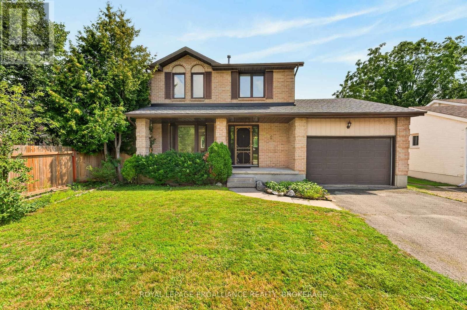 812 Lancaster Drive