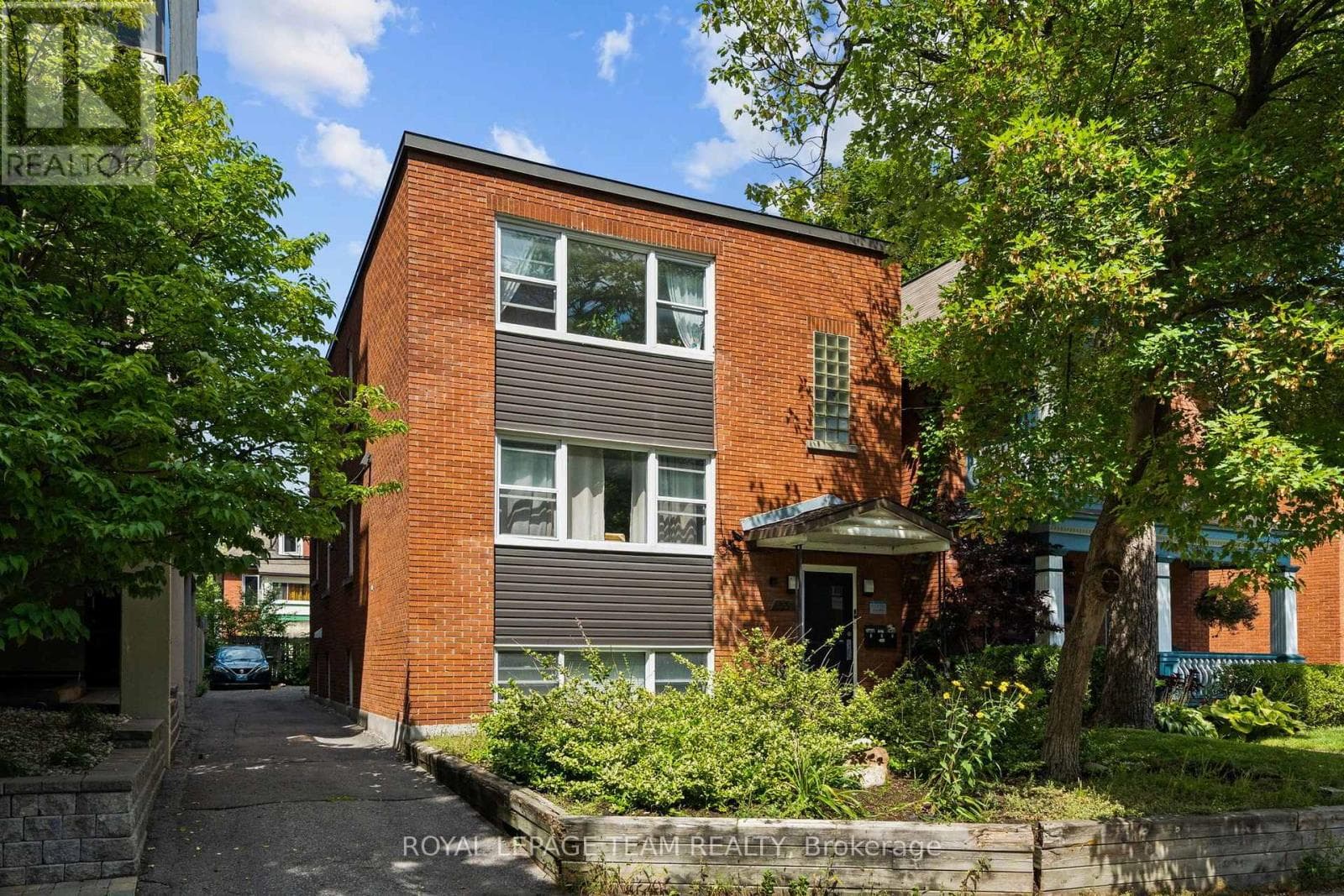 331 Flora Street