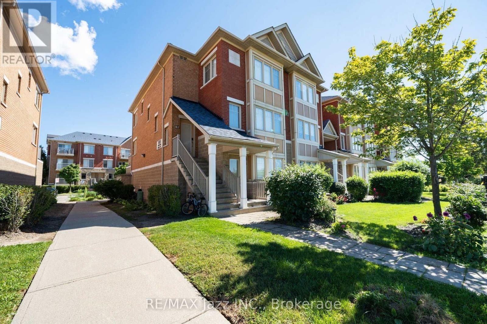 Single Family at 12- 5025 Ninth Line, Mississauga (Churchill Meadows), Ontario - Photo 1 - RE/MAX Garden City Realty