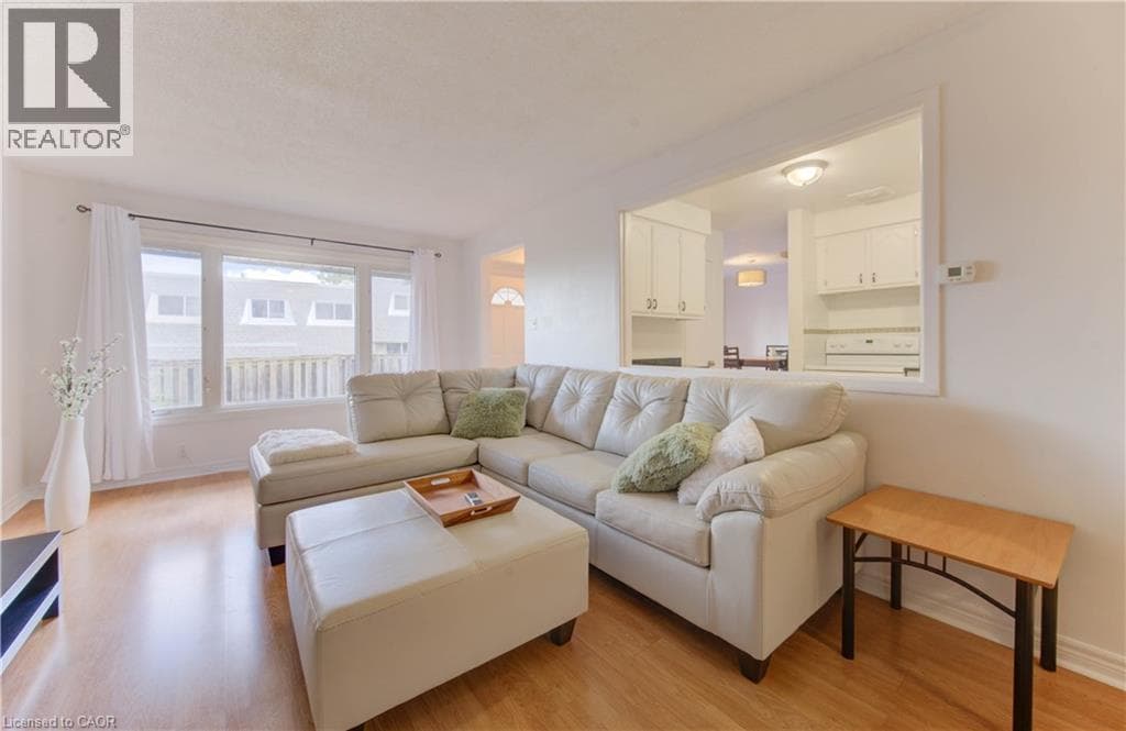 Single Family at 47- 14 WILLIAMSBURG Road, Kitchener, Ontario - Photo 1 - RE/MAX Garden City Realty