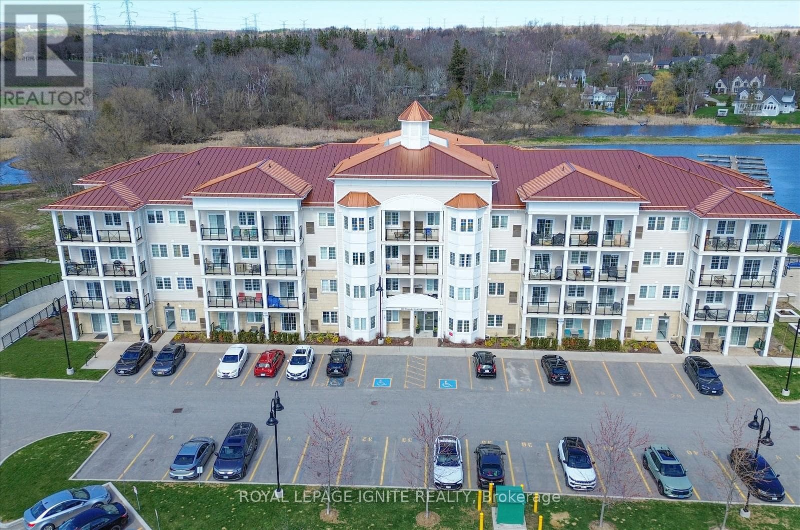 Single Family at 215- 80 Shipway Avenue, Clarington (Newcastle), Ontario - Photo 1 - RE/MAX Garden City Realty