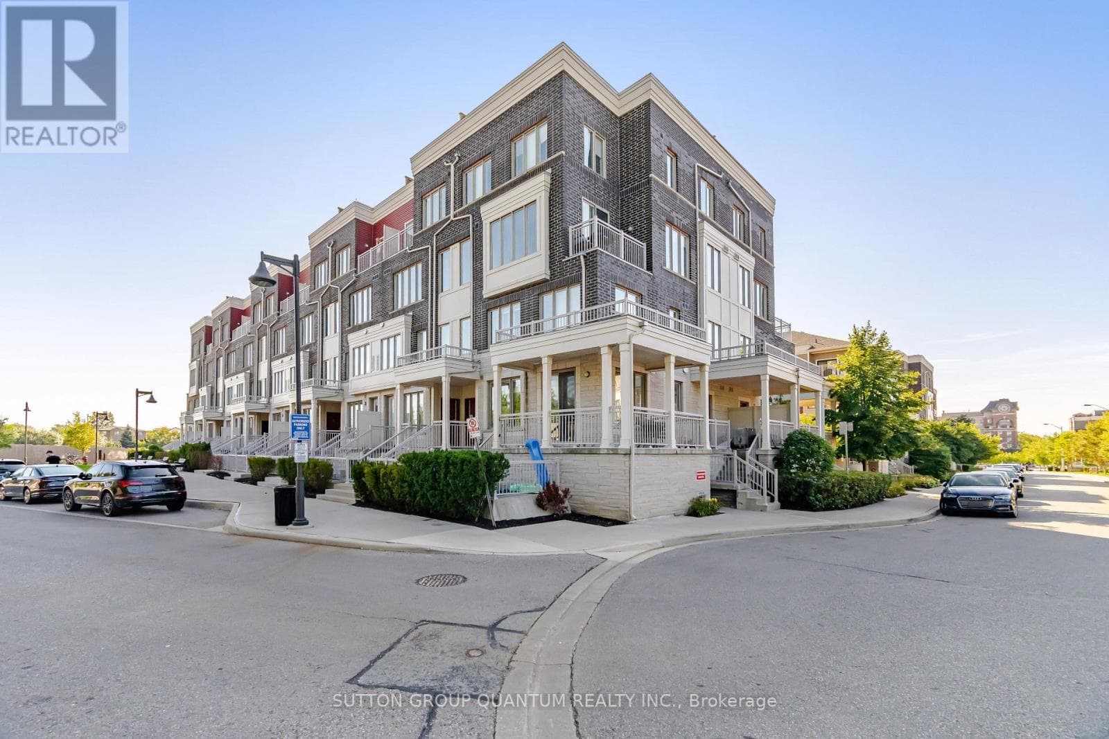 Single Family at 5- 145 Long Branch Avenue, Toronto (Long Branch), Ontario - Photo 1 - RE/MAX Garden City Realty