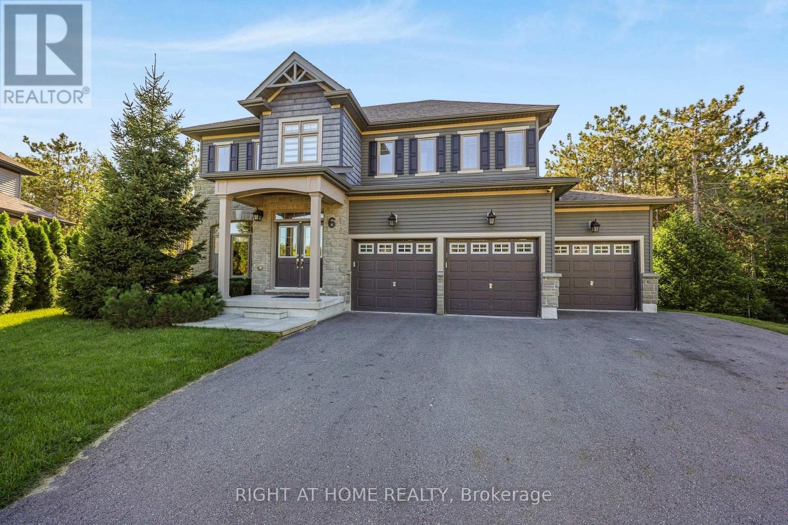 Single Family at 6 Boville Court, Oro-Medonte (Horseshoe Valley), Ontario - Photo 1 - RE/MAX Garden City Realty