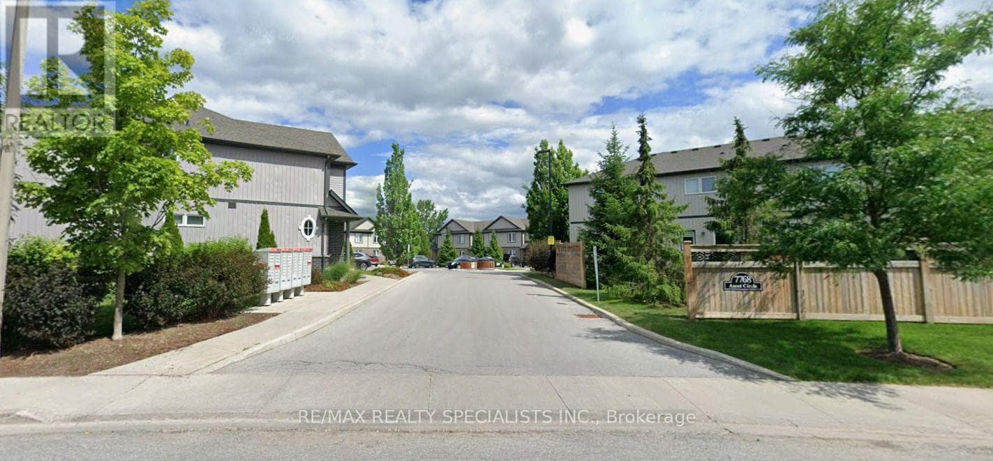 Single Family at 4- 7768 Ascot Circle, Niagara Falls (Ascot), Ontario - Photo 1 - RE/MAX Garden City Realty