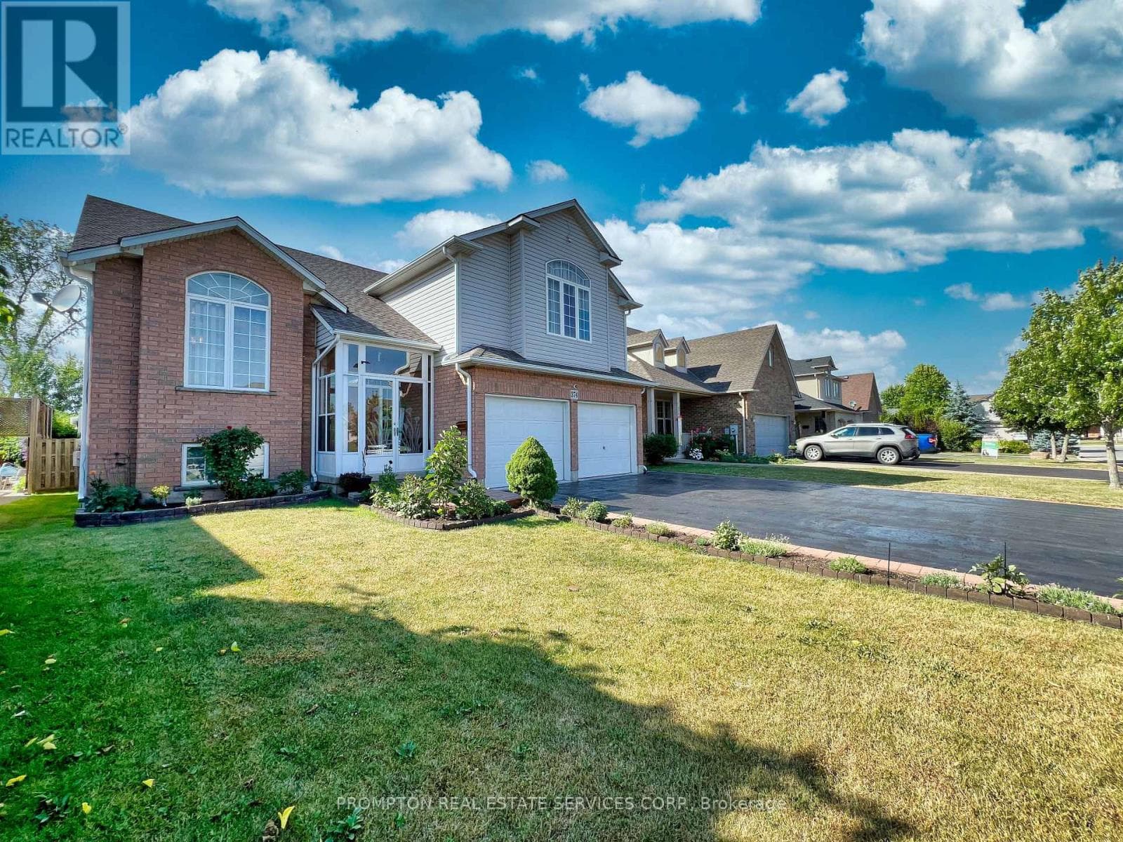 Single Family at 374 Jordyn Drive, Fort Erie (Lakeshore), Ontario - Photo 1 - RE/MAX Garden City Realty