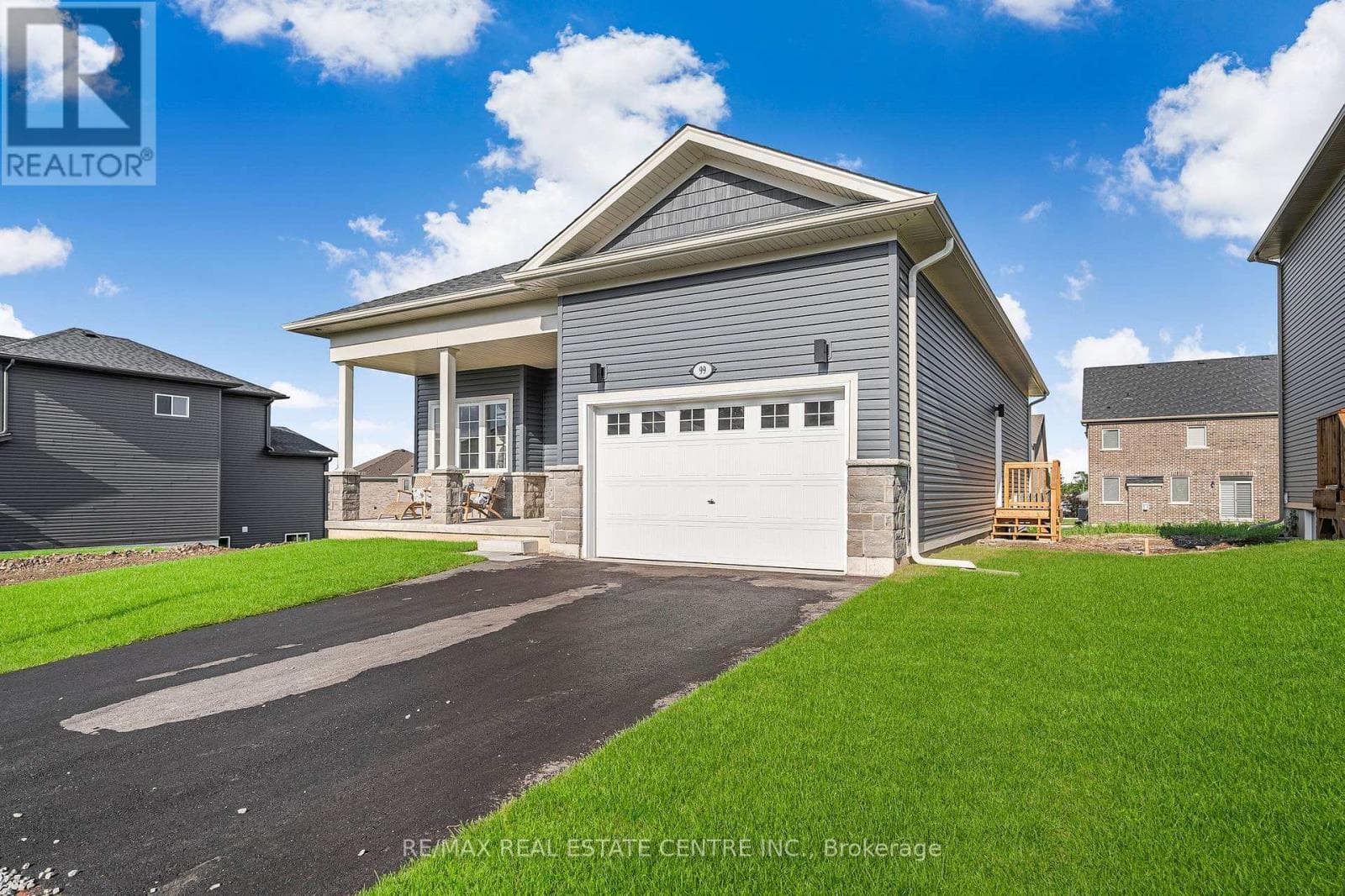 Single Family at 99 Hillcrest Road, Port Colborne (Main Street), Ontario - Photo 1 - RE/MAX Garden City Realty