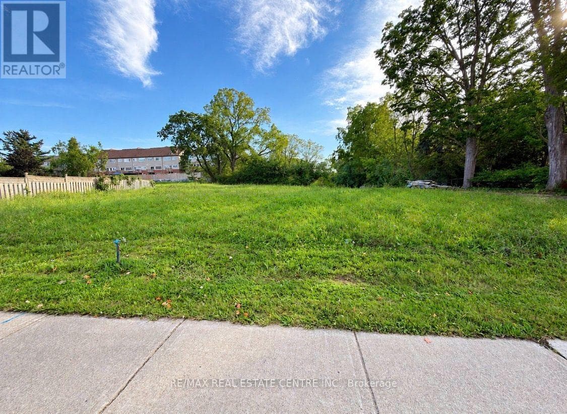 Vacant Land at 4298 king Street, Lincoln (Beamsville), Ontario - Photo 1 - RE/MAX Garden City Realty