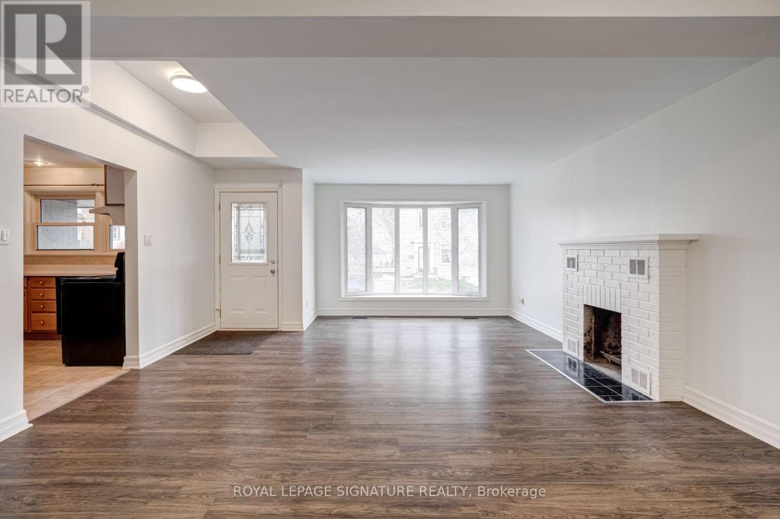 Multi-family at Main- 22 Drury Lane, Barrie (Codrington), Ontario - Photo 1 - RE/MAX Garden City Realty