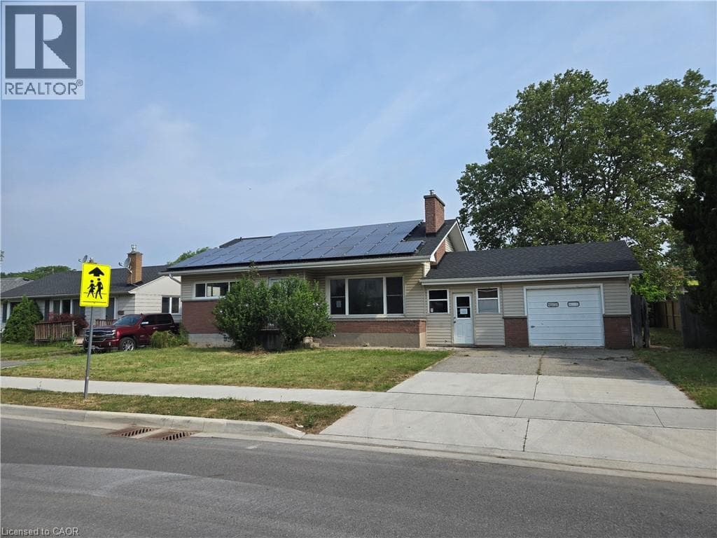 Single Family at 16 BRODERICK Avenue, Thorold, Ontario - Photo 1 - RE/MAX Garden City Realty