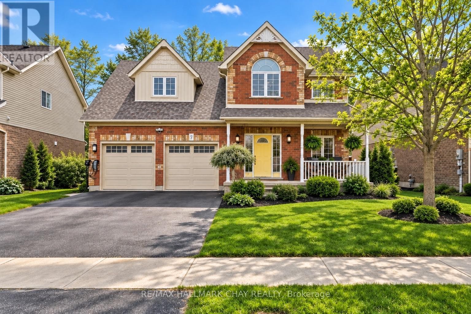 17 Armeda Clow Crescent