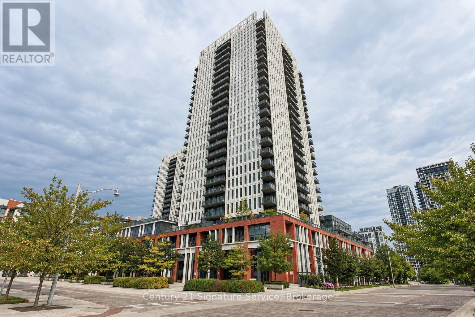 408- 55 Regent Park Boulevard