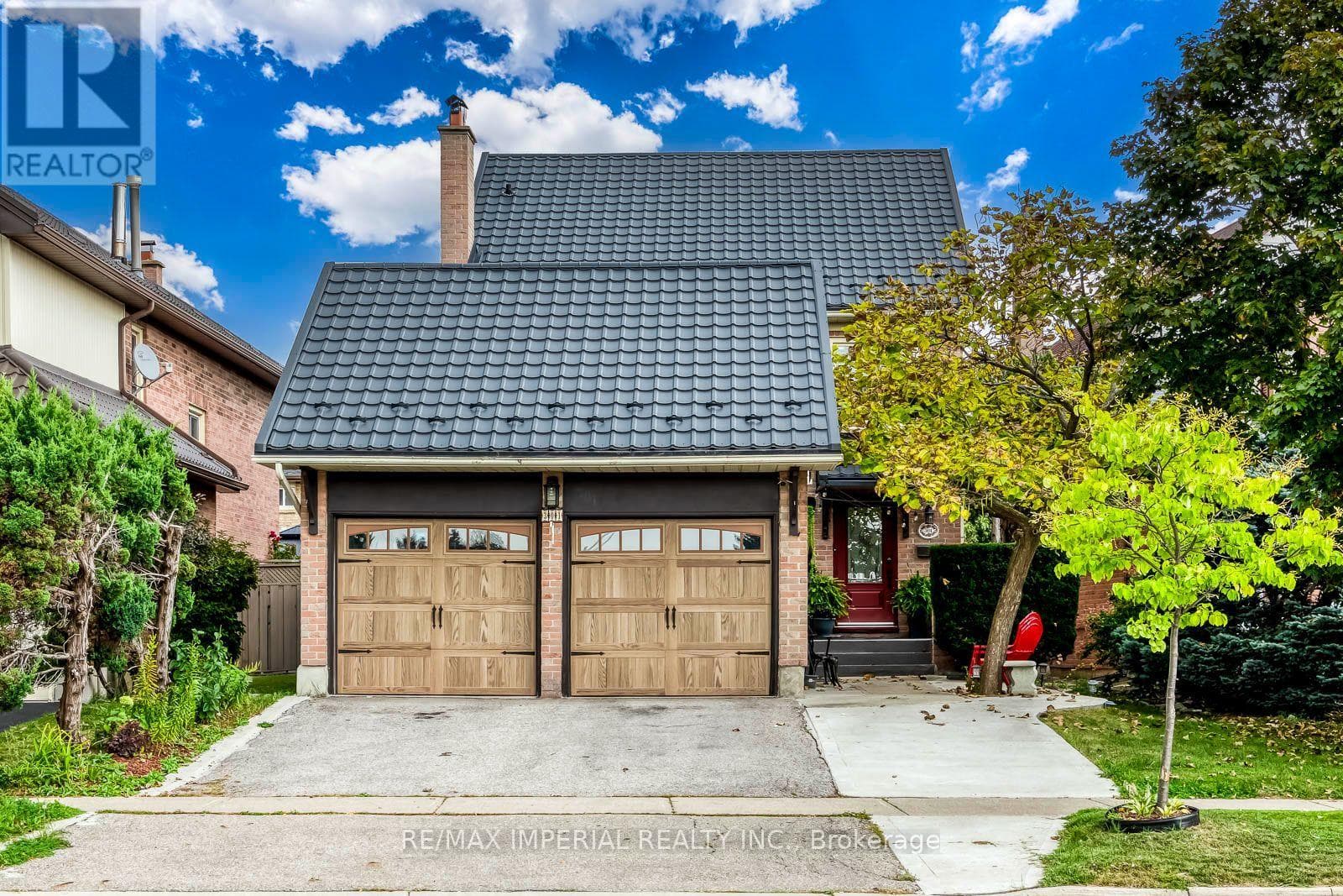 301 Kingsbridge Garden Circle