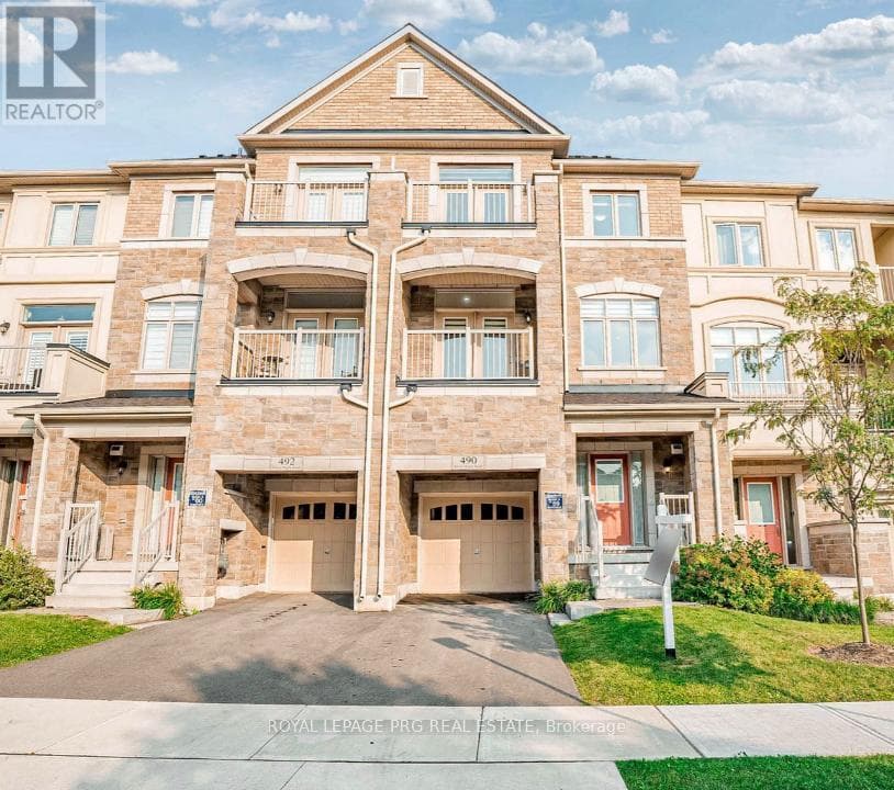490 Silver Maple Road