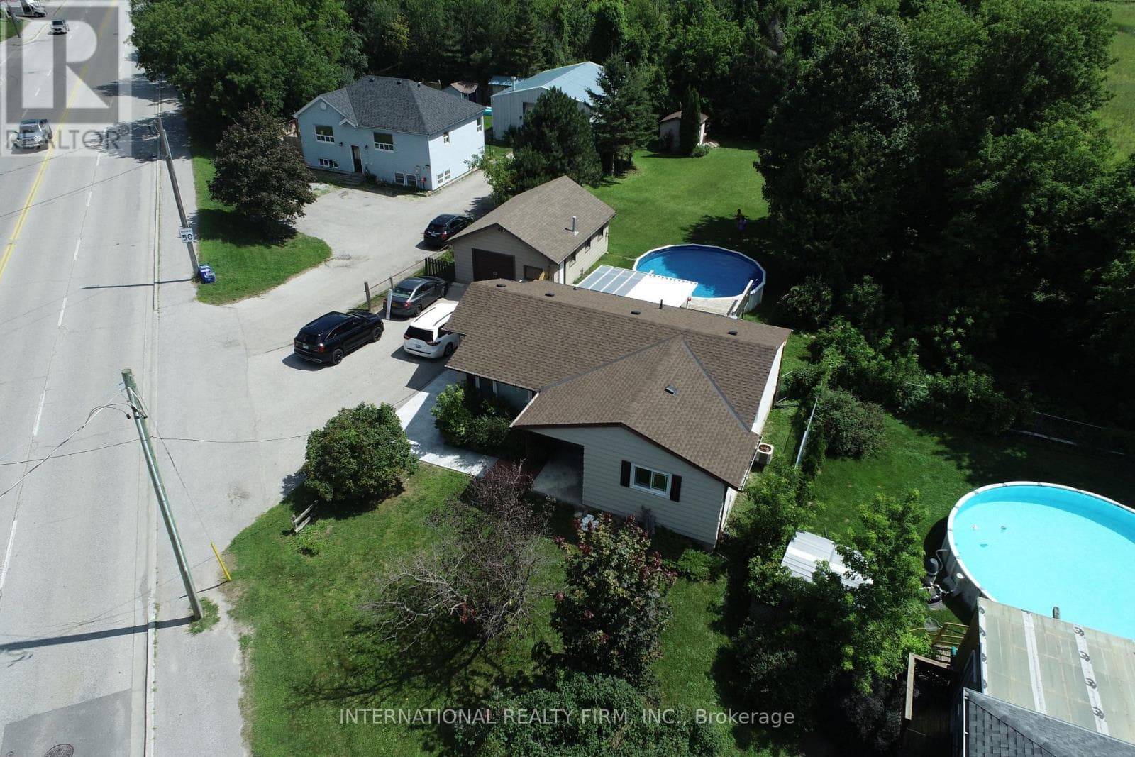 533 the queensway s Street