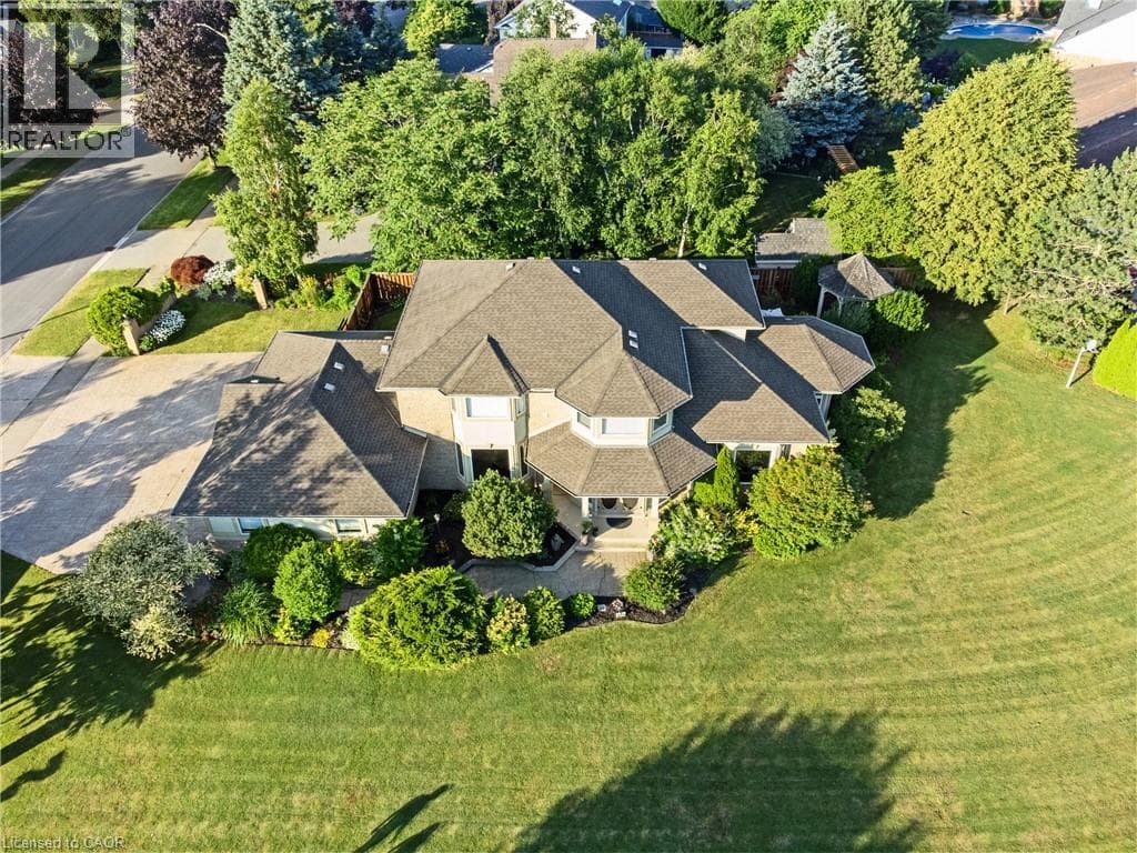 Single Family at 7775 ST. AUGUSTINE Crescent, Niagara Falls, Ontario - Photo 1 - RE/MAX Garden City Realty