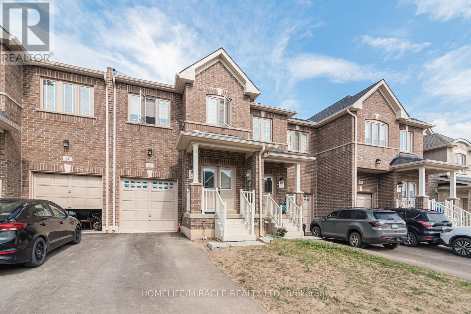Single Family at 82 Baker Street, Thorold (Thorold Downtown), Ontario - Photo 1 - RE/MAX Garden City Realty