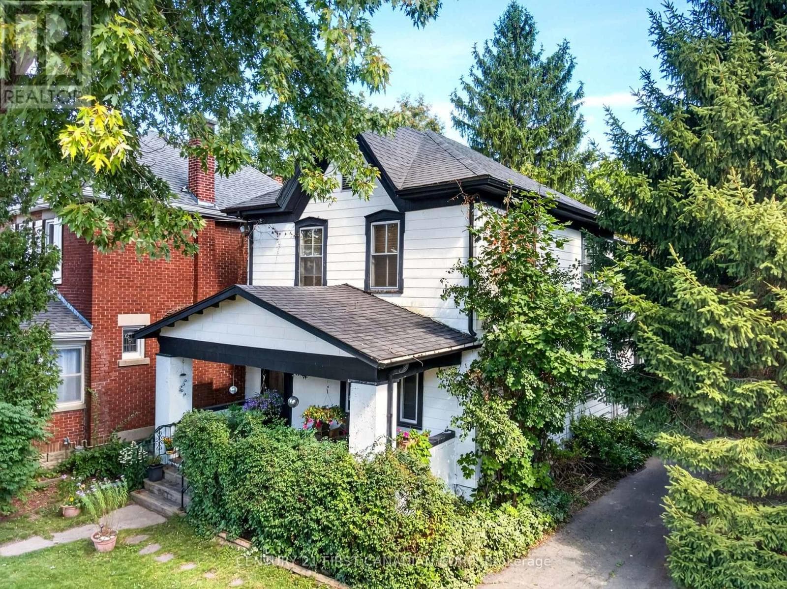 324 Ridout Street