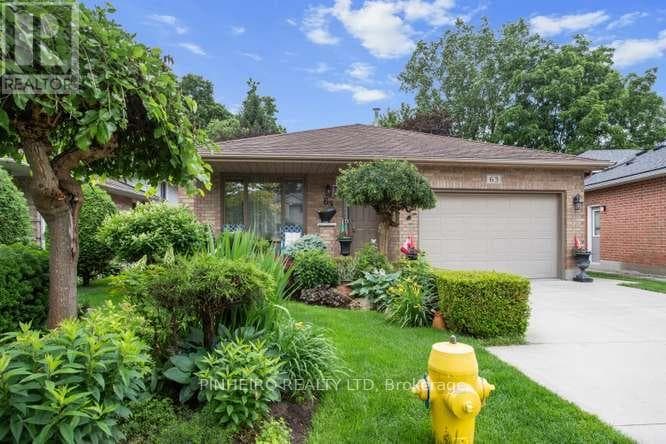 63 Condor Court