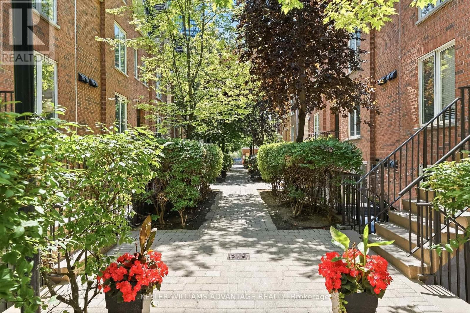 409- 29 Canniff Street