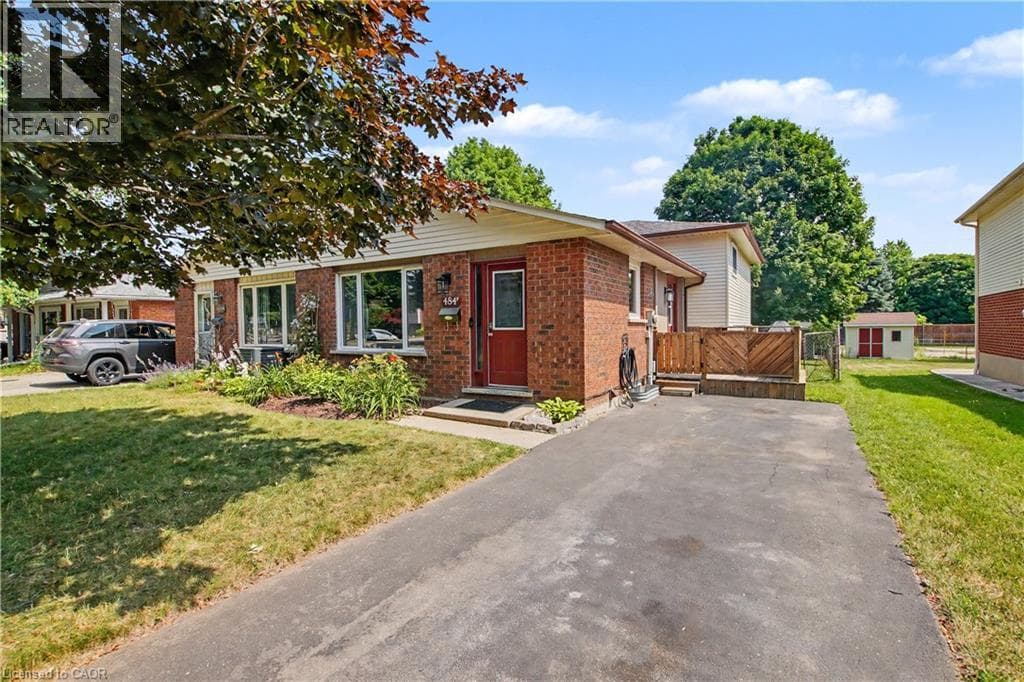 Single Family at B- 484 REDFOX Road, Waterloo, Ontario - Photo 1 - RE/MAX Garden City Realty