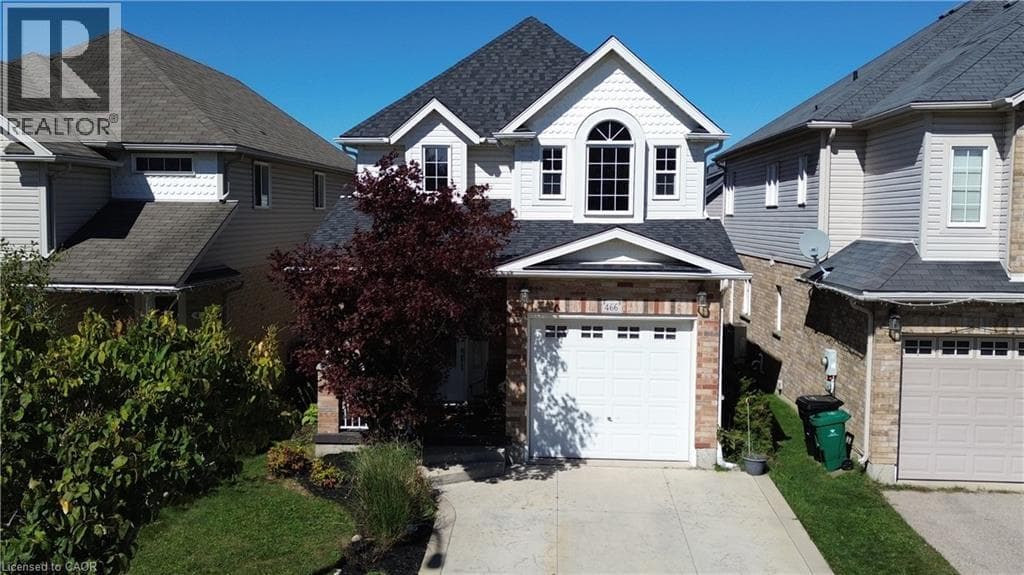 466 SIENNA Crescent
