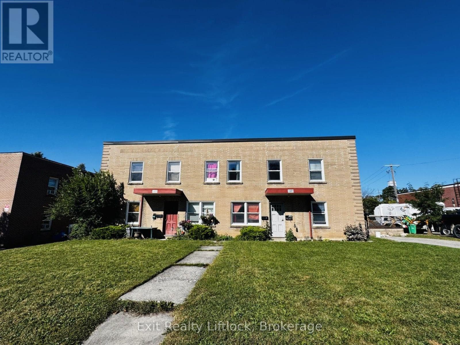 1283-1285 Clonsilla Avenue